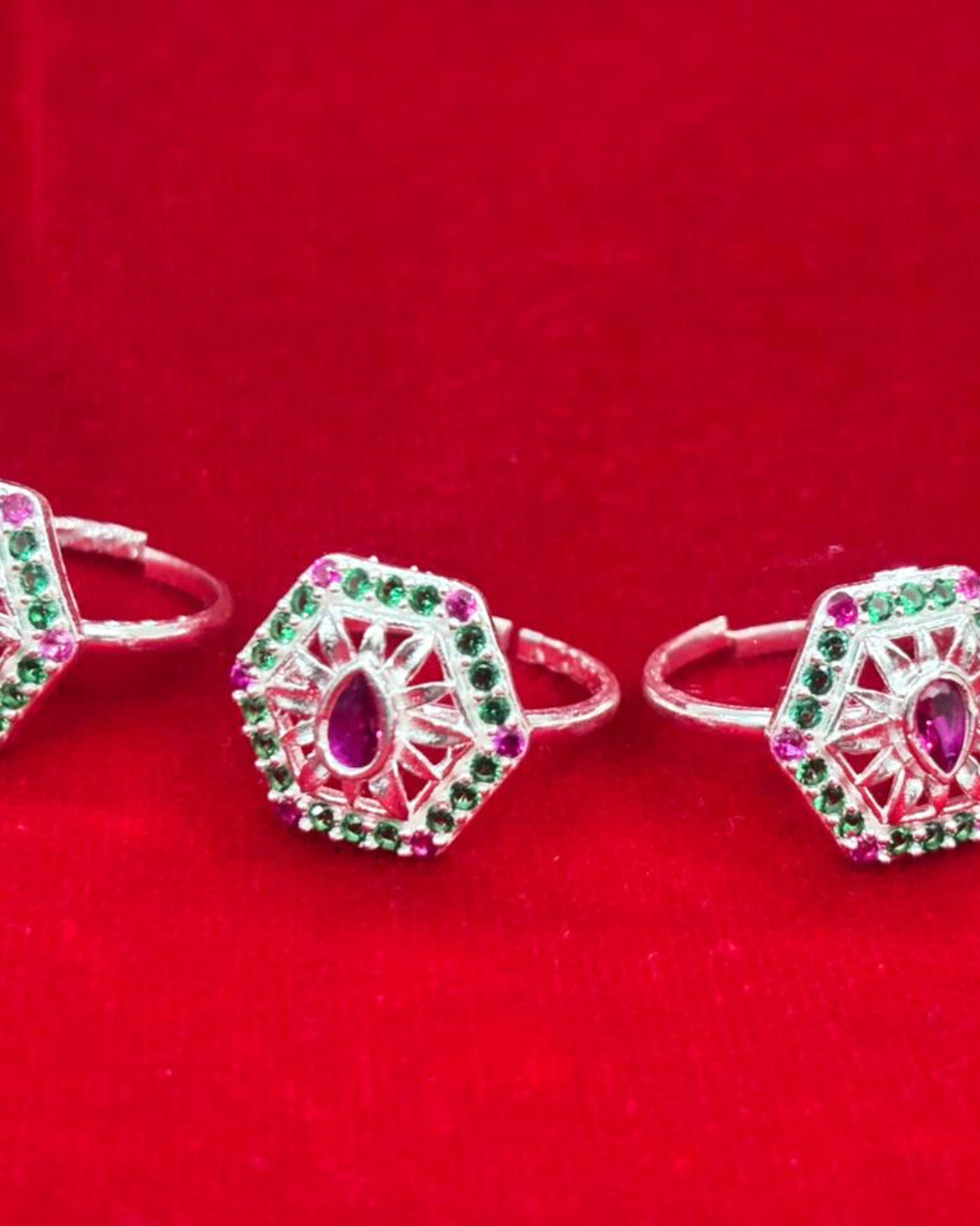 Real Silver Multicolour stone Hexagonal Bichiya/ Toe rings (set of 4 pieces)